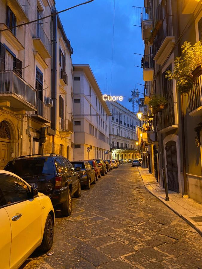 Apulia 35 Bed & Breakfast บารี ภายนอก รูปภาพ